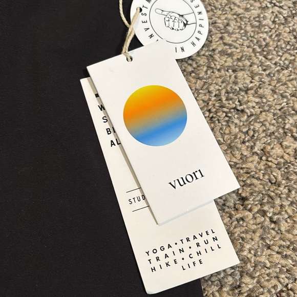 Vuori Rib Studio Short size XS NWT - Picture 2 of 4